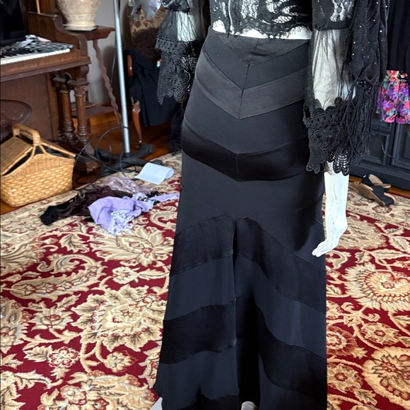 # 58Guess By Marciano  Maxi Skir - Picture 4 of 11